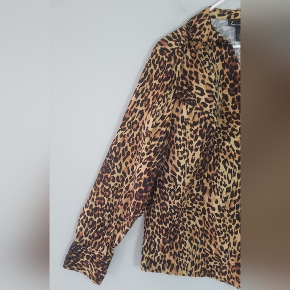 Lane Bryant Leopard Print Long Sleeve Button Down Top - Picture 3 of 9